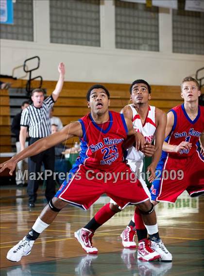 Thumbnail 1 in Burroughs vs. San Marcos (Santa Barbara Holiday Classic) photogallery.