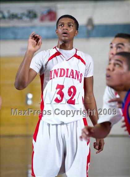 Thumbnail 1 in Burroughs vs. San Marcos (Santa Barbara Holiday Classic) photogallery.
