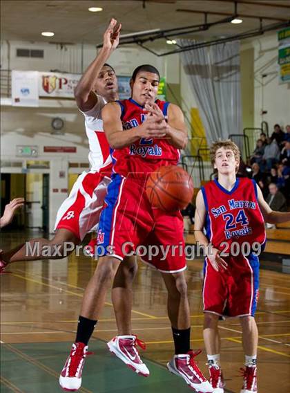 Thumbnail 3 in Burroughs vs. San Marcos (Santa Barbara Holiday Classic) photogallery.