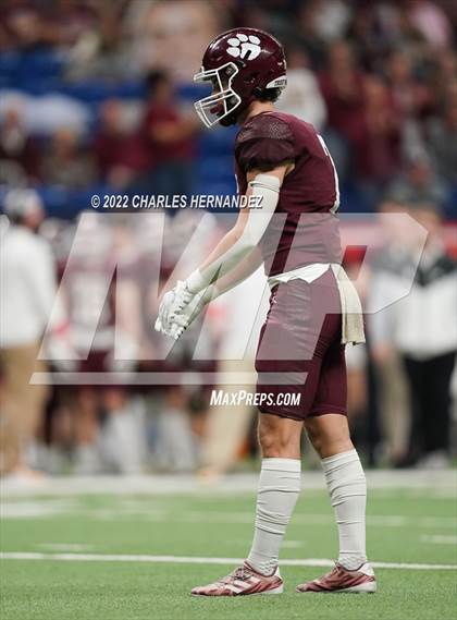 Thumbnail 3 in Harlingen vs Dripping Springs (UIL 6A Division II Regional Semifinals) photogallery.