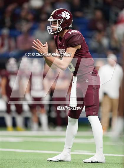 Thumbnail 2 in Harlingen vs Dripping Springs (UIL 6A Division II Regional Semifinals) photogallery.