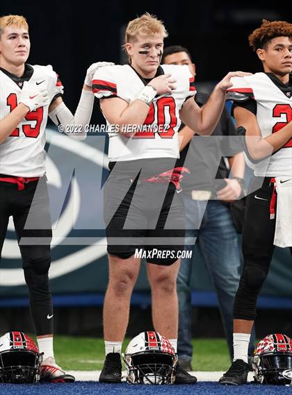 Thumbnail 1 in Harlingen vs Dripping Springs (UIL 6A Division II Regional Semifinals) photogallery.