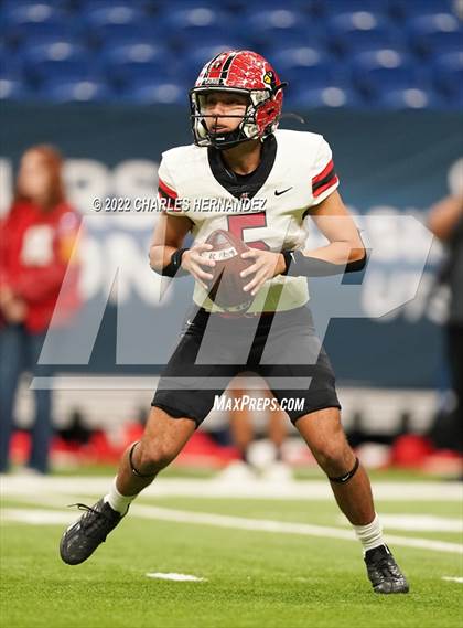 Thumbnail 1 in Harlingen vs Dripping Springs (UIL 6A Division II Regional Semifinals) photogallery.
