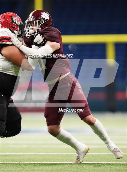 Thumbnail 1 in Harlingen vs Dripping Springs (UIL 6A Division II Regional Semifinals) photogallery.
