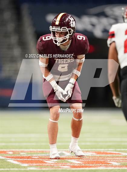Thumbnail 3 in Harlingen vs Dripping Springs (UIL 6A Division II Regional Semifinals) photogallery.