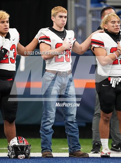 Thumbnail 2 in Harlingen vs Dripping Springs (UIL 6A Division II Regional Semifinals) photogallery.