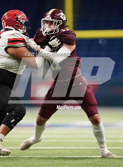 Thumbnail 3 in Harlingen vs Dripping Springs (UIL 6A Division II Regional Semifinals) photogallery.