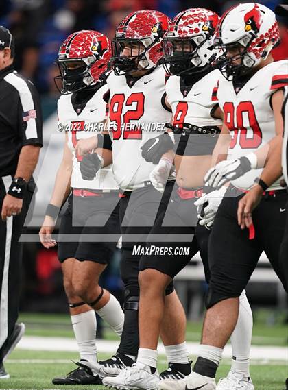 Thumbnail 2 in Harlingen vs Dripping Springs (UIL 6A Division II Regional Semifinals) photogallery.