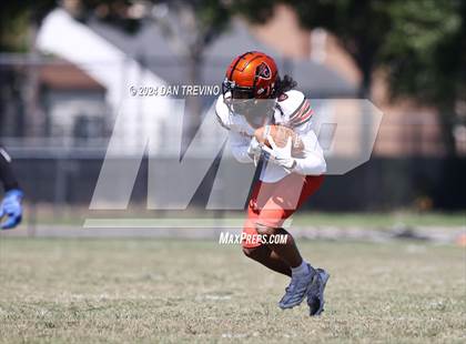 Thumbnail 3 in Churchland @ Norview photogallery.