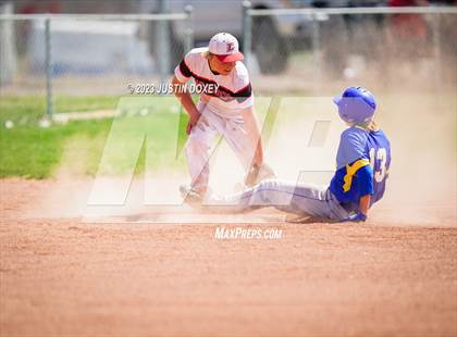 Thumbnail 3 in Coleville @ Carlin photogallery.