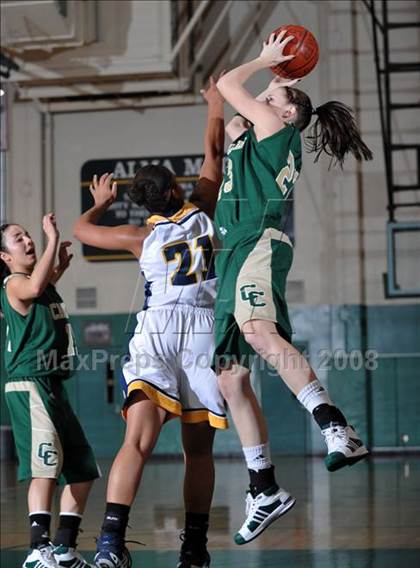 Thumbnail 2 in Canyon vs. Los Osos (Ladycat Classic) photogallery.