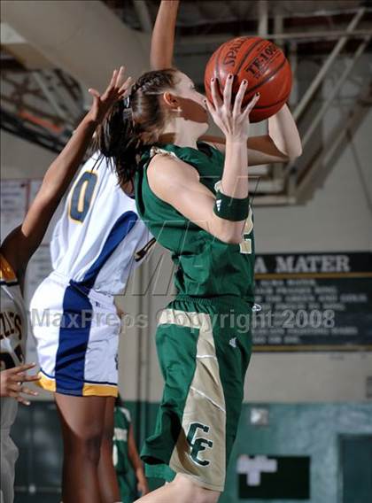 Thumbnail 2 in Canyon vs. Los Osos (Ladycat Classic) photogallery.