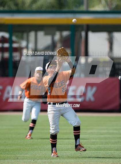 Thumbnail 2 in Firebaugh vs. Wasco (CIF CS D4 Final) photogallery.