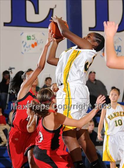 Thumbnail 1 in Lincoln vs. Vanden (Dorothy Speck Memorial) photogallery.