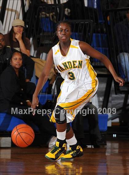 Thumbnail 2 in Lincoln vs. Vanden (Dorothy Speck Memorial) photogallery.