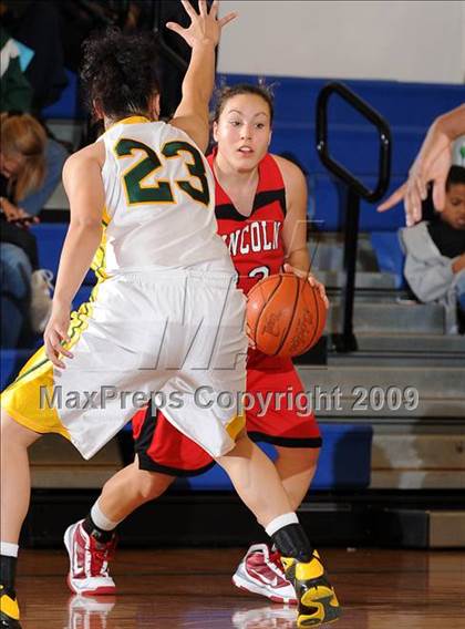 Thumbnail 2 in Lincoln vs. Vanden (Dorothy Speck Memorial) photogallery.