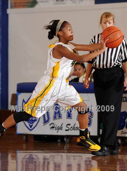 Thumbnail 2 in Lincoln vs. Vanden (Dorothy Speck Memorial) photogallery.