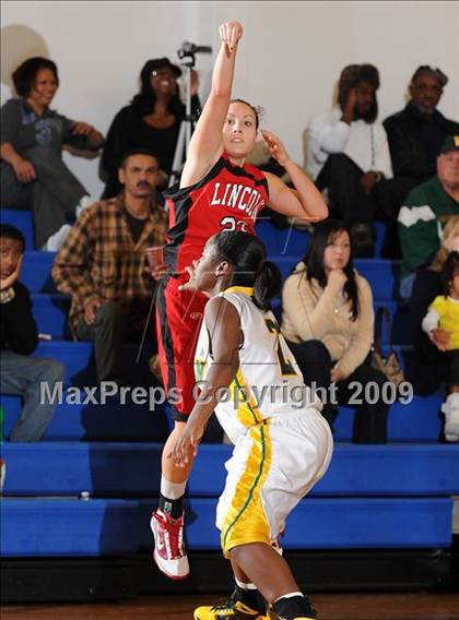 Thumbnail 3 in Lincoln vs. Vanden (Dorothy Speck Memorial) photogallery.