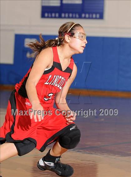 Thumbnail 2 in Lincoln vs. Vanden (Dorothy Speck Memorial) photogallery.