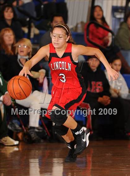Thumbnail 3 in Lincoln vs. Vanden (Dorothy Speck Memorial) photogallery.