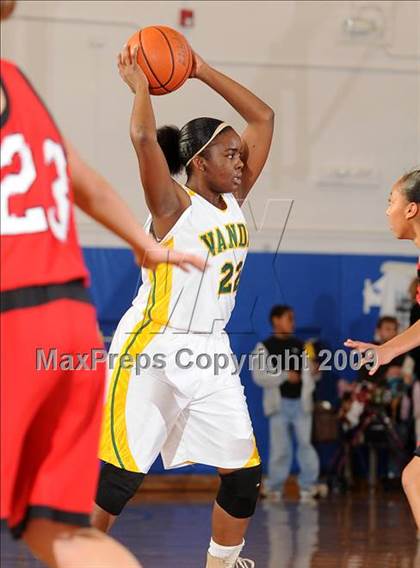 Thumbnail 3 in Lincoln vs. Vanden (Dorothy Speck Memorial) photogallery.