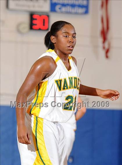 Thumbnail 2 in Lincoln vs. Vanden (Dorothy Speck Memorial) photogallery.
