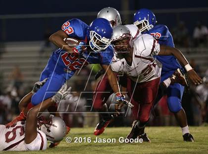 Thumbnail 3 in McGavock vs Maplewood (48th Metro Nashville Jamboree) photogallery.