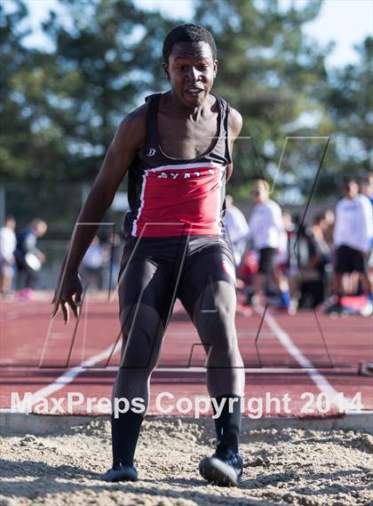 Thumbnail 1 in Trabuco Hills Invitational and Distance Carnival  photogallery.