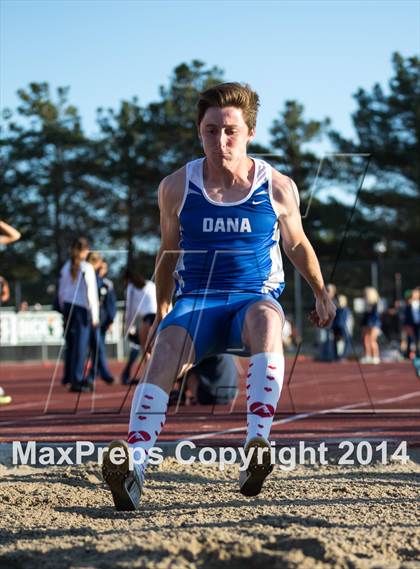 Thumbnail 1 in Trabuco Hills Invitational and Distance Carnival  photogallery.