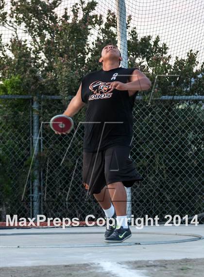 Thumbnail 3 in Trabuco Hills Invitational and Distance Carnival  photogallery.