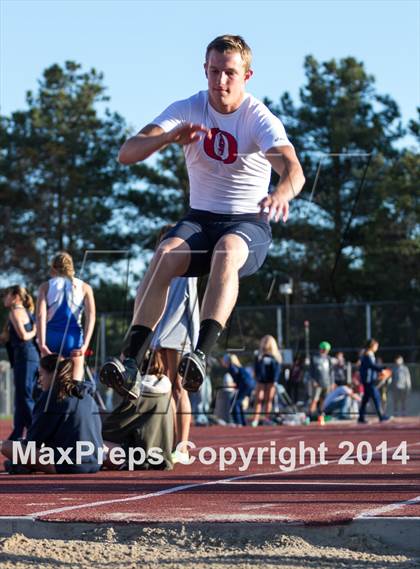 Thumbnail 2 in Trabuco Hills Invitational and Distance Carnival  photogallery.