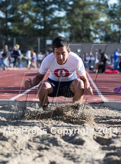 Thumbnail 3 in Trabuco Hills Invitational and Distance Carnival  photogallery.
