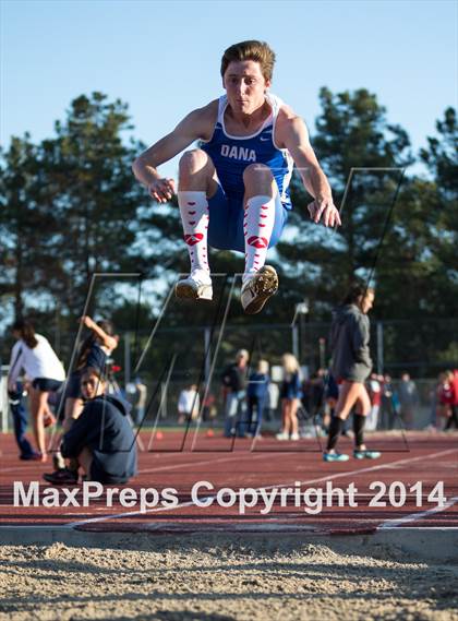 Thumbnail 3 in Trabuco Hills Invitational and Distance Carnival  photogallery.