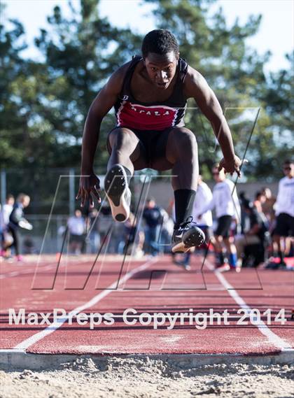 Thumbnail 1 in Trabuco Hills Invitational and Distance Carnival  photogallery.