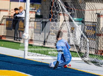 Thumbnail 2 in MSHAA D-4 Final:  Leland vs. University Liggett photogallery.