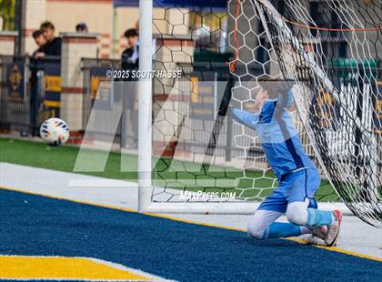 Thumbnail 2 in MSHAA D-4 Final:  Leland vs. University Liggett photogallery.