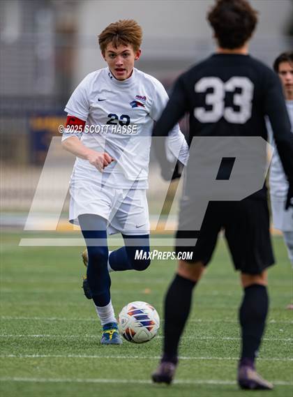 Thumbnail 1 in MSHAA D-4 Final:  Leland vs. University Liggett photogallery.