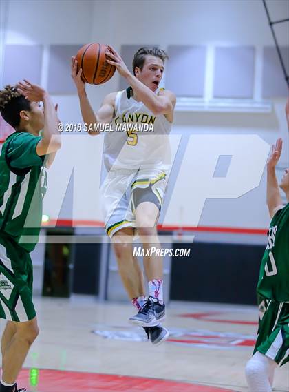 Thumbnail 3 in Granada Hills Charter vs canyon (Hart Holiday Classic) photogallery.