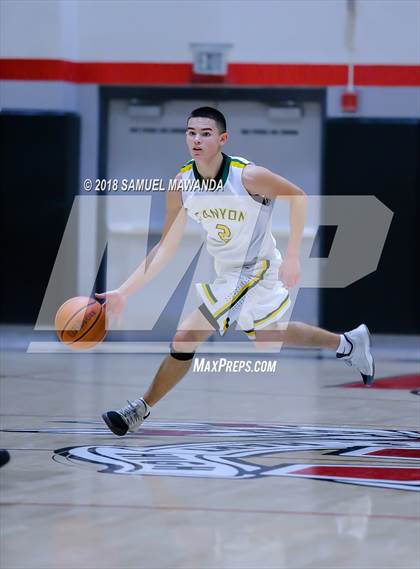 Thumbnail 2 in Granada Hills Charter vs canyon (Hart Holiday Classic) photogallery.