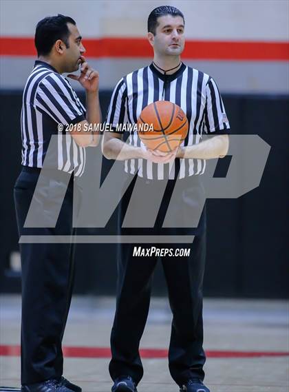 Thumbnail 1 in Granada Hills Charter vs canyon (Hart Holiday Classic) photogallery.