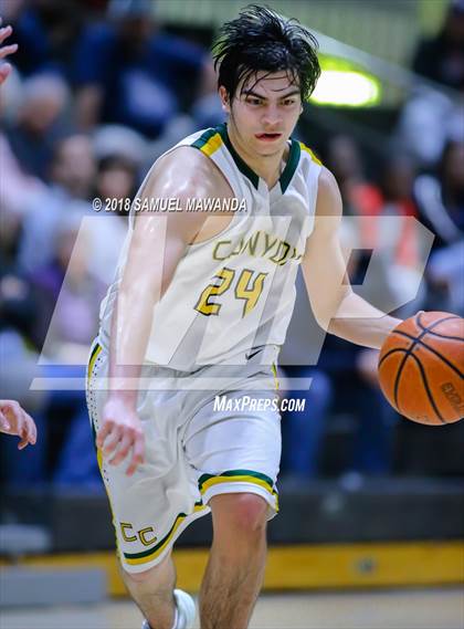 Thumbnail 1 in Granada Hills Charter vs canyon (Hart Holiday Classic) photogallery.