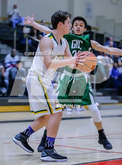 Thumbnail 2 in Granada Hills Charter vs canyon (Hart Holiday Classic) photogallery.