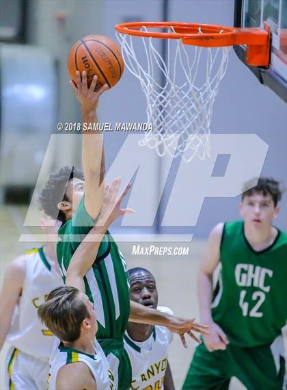 Thumbnail 3 in Granada Hills Charter vs canyon (Hart Holiday Classic) photogallery.