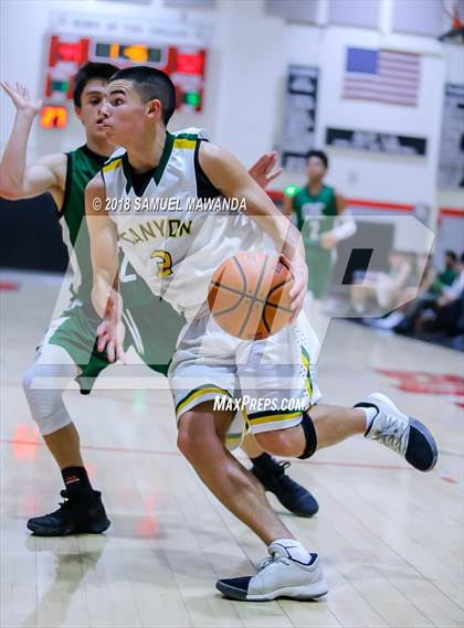 Thumbnail 1 in Granada Hills Charter vs canyon (Hart Holiday Classic) photogallery.