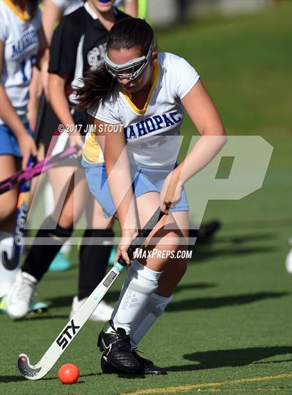 Thumbnail 3 in Scarsdale vs Mahopac (Somers Tournament) photogallery.