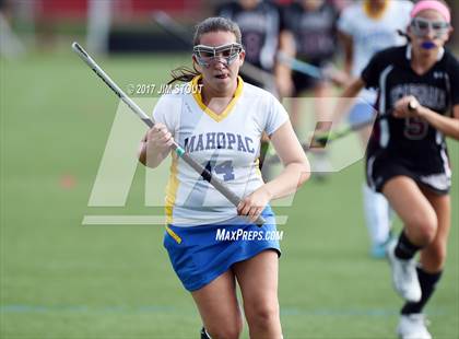 Thumbnail 3 in Scarsdale vs Mahopac (Somers Tournament) photogallery.