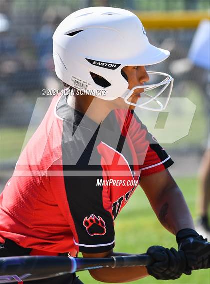 Thumbnail 2 in Wilson /Edison/Early College @ Rush-Henrietta (NY Section 5 Quarterfinal) photogallery.