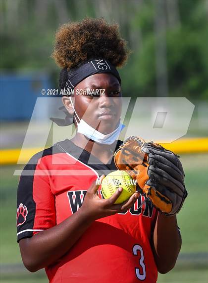 Thumbnail 3 in Wilson /Edison/Early College @ Rush-Henrietta (NY Section 5 Quarterfinal) photogallery.