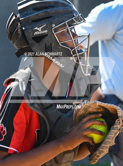 Thumbnail 2 in Wilson /Edison/Early College @ Rush-Henrietta (NY Section 5 Quarterfinal) photogallery.