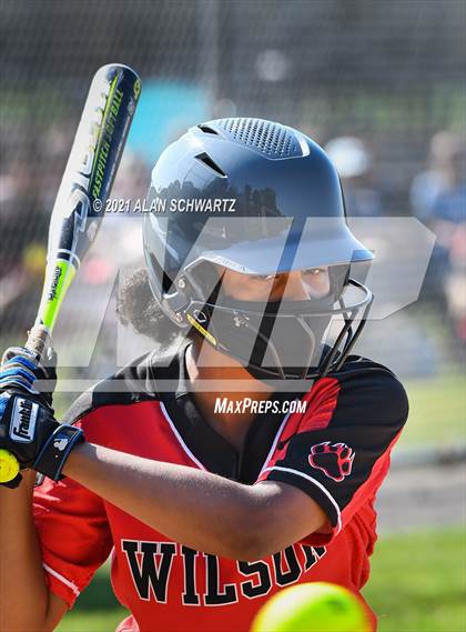 Thumbnail 3 in Wilson /Edison/Early College @ Rush-Henrietta (NY Section 5 Quarterfinal) photogallery.